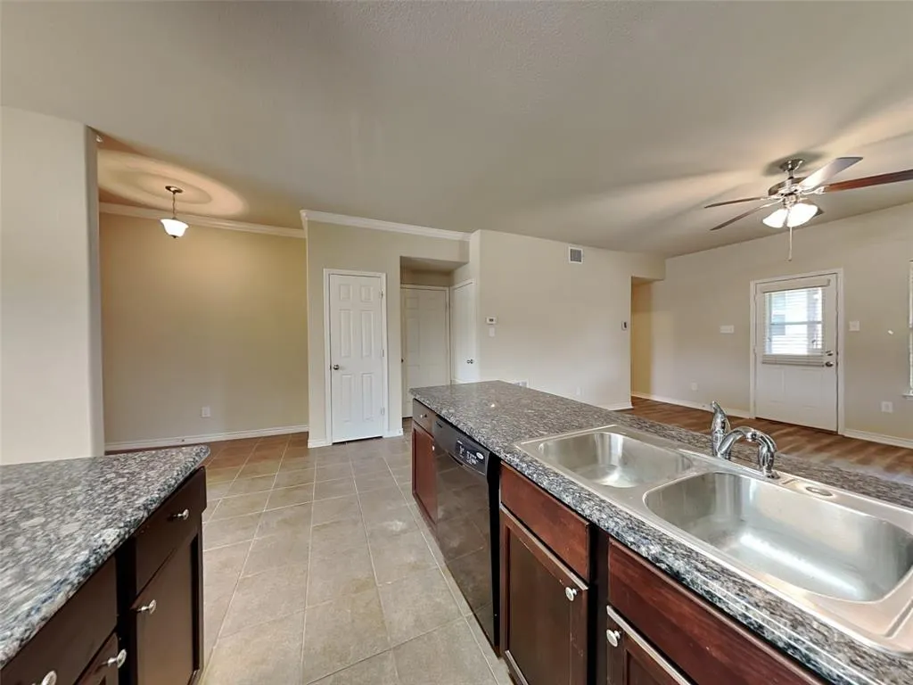1329 Villa Paloma Boulevard