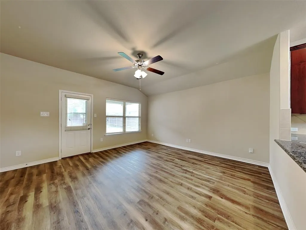 1329 Villa Paloma Boulevard