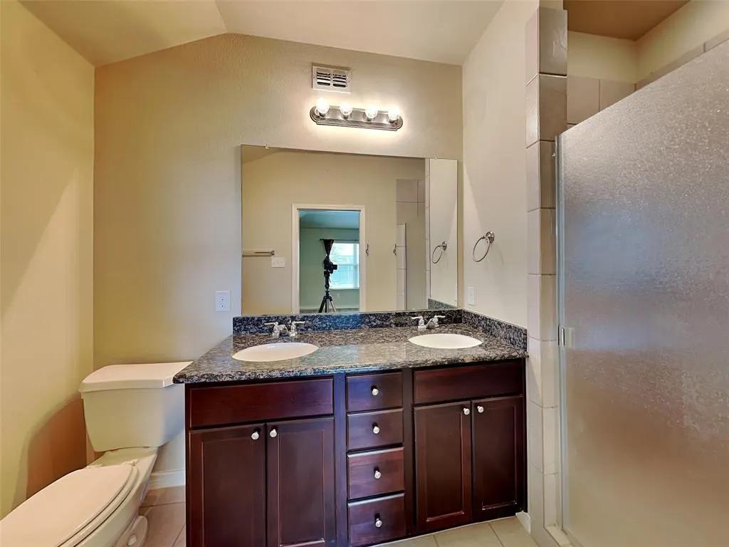 1329 Villa Paloma Boulevard
