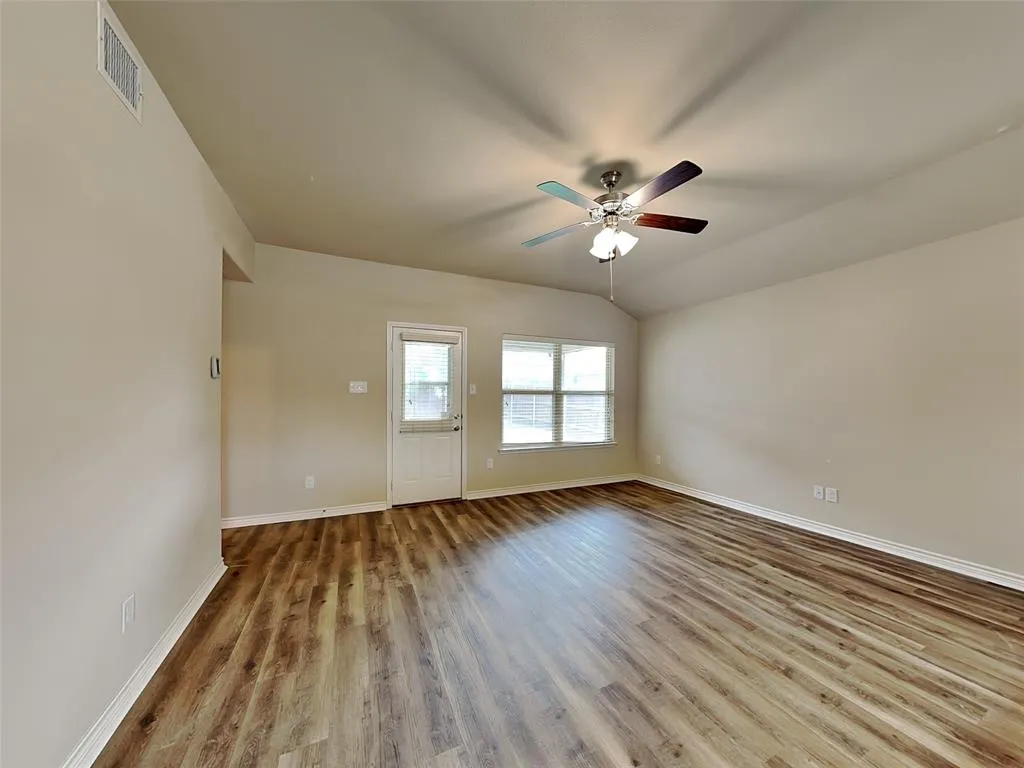 1329 Villa Paloma Boulevard