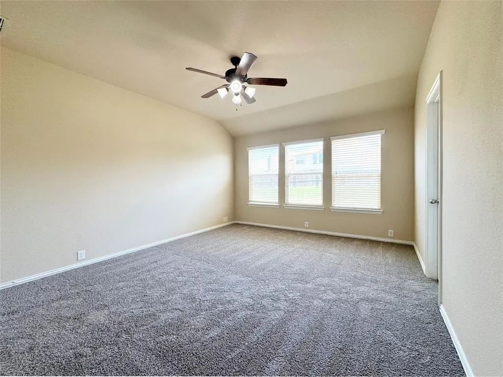 1809 Sparrow Lane