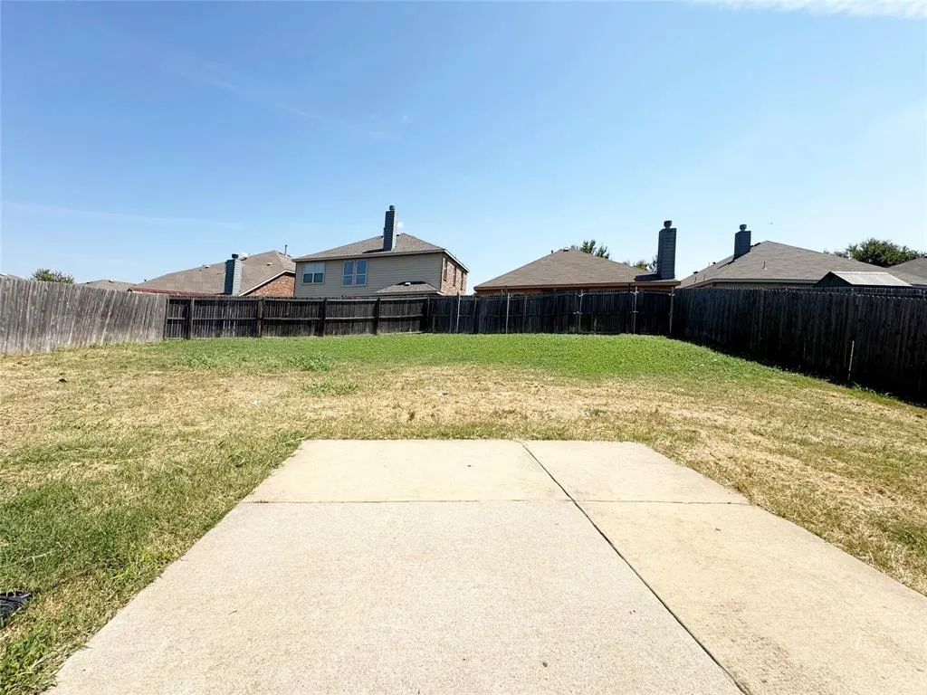 1809 Sparrow Lane