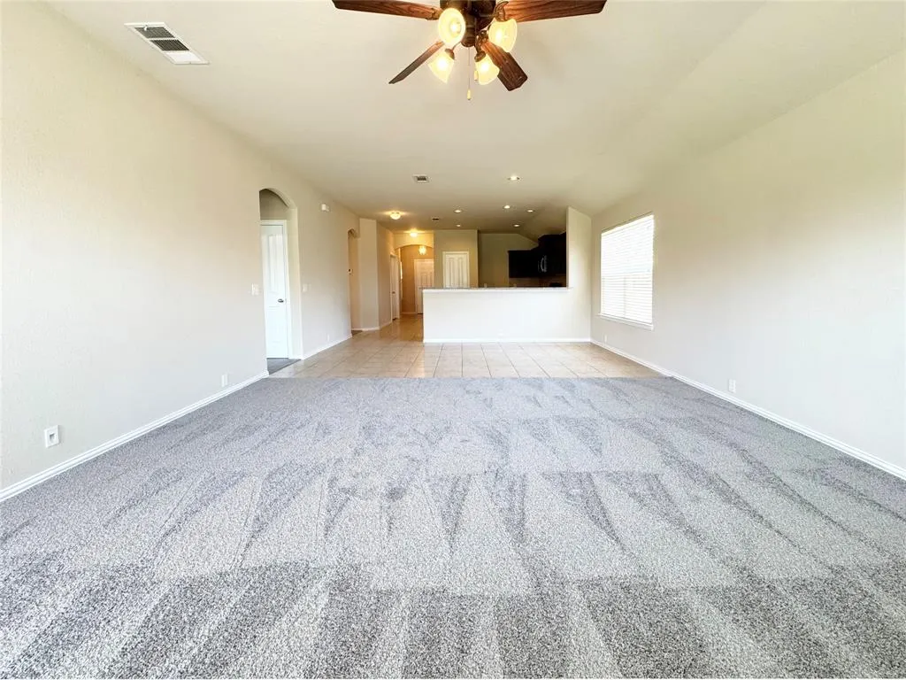 1809 Sparrow Lane