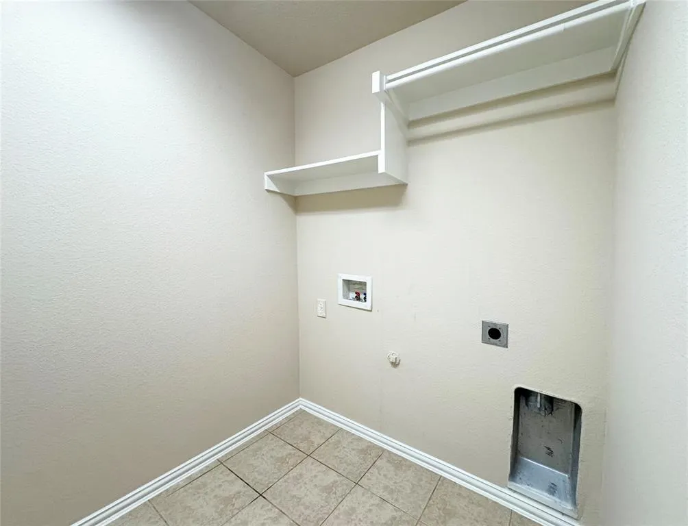 1809 Sparrow Lane