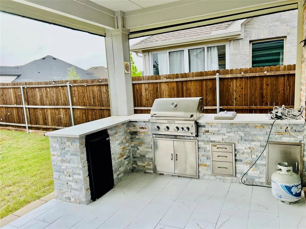 1232 Xeresa Drive