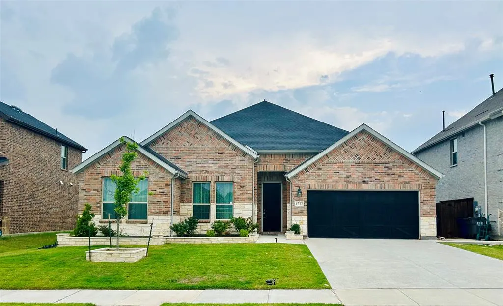 1232 Xeresa Drive