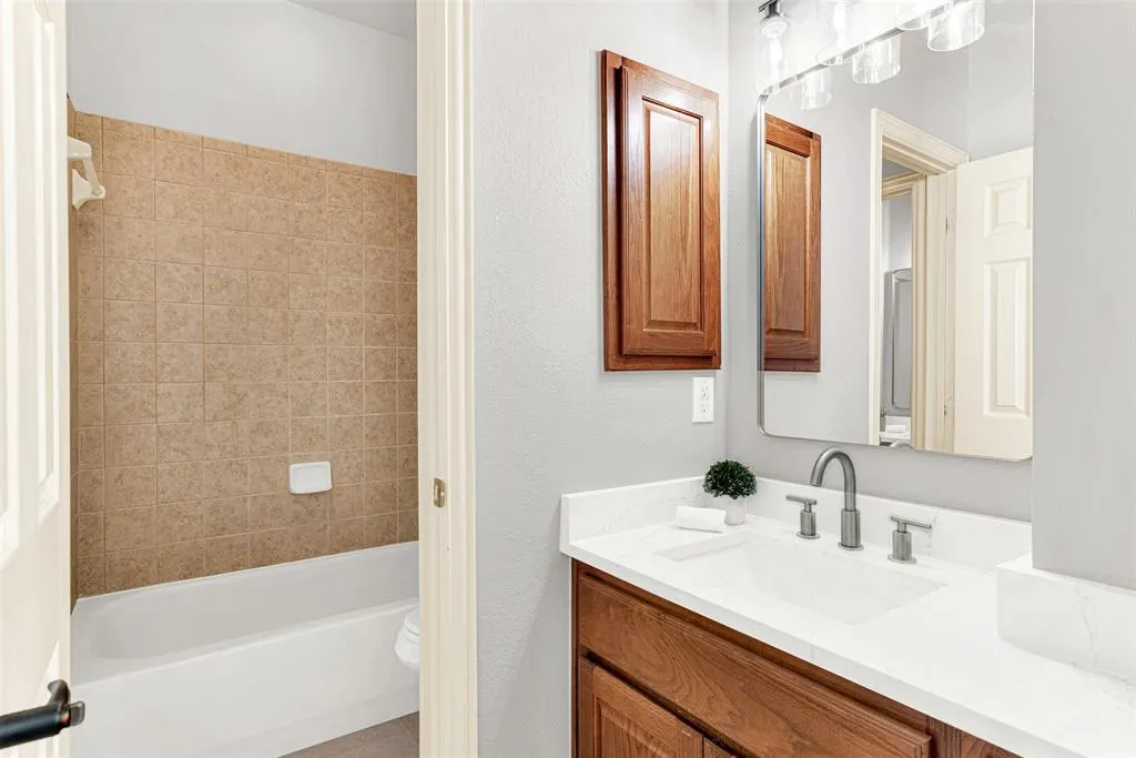 15470 Forest Haven Lane