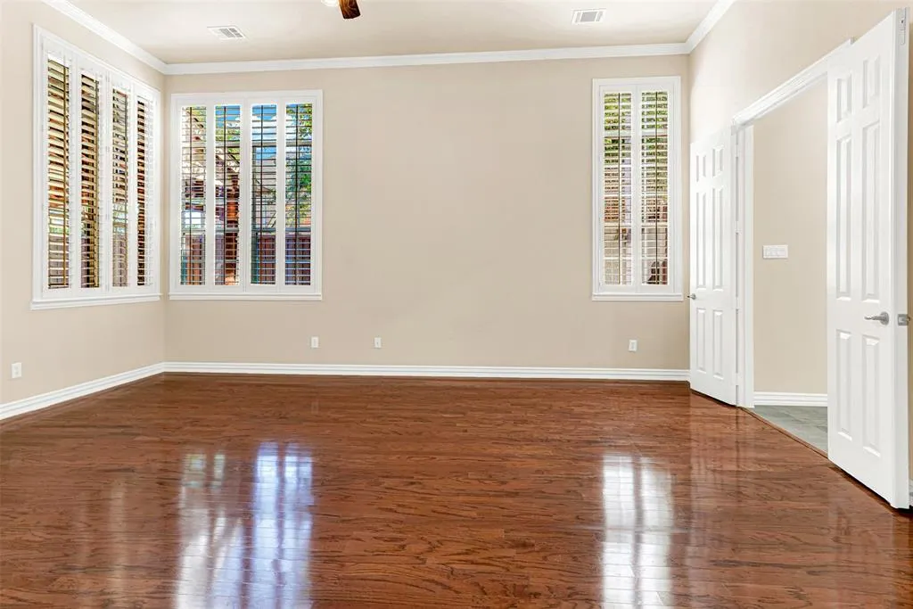 15470 Forest Haven Lane