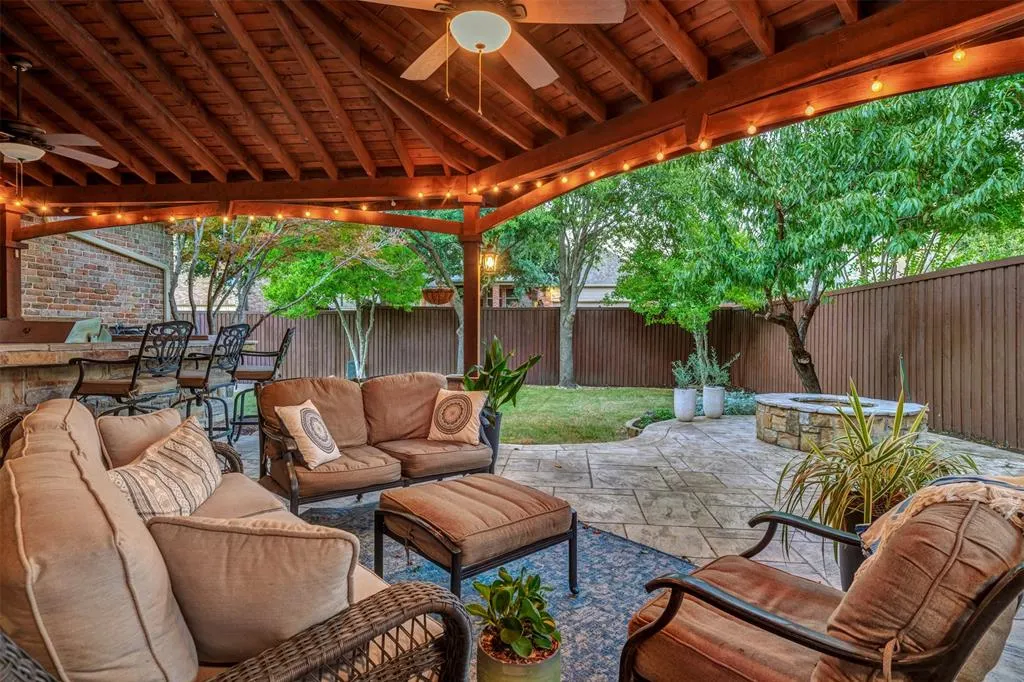 15470 Forest Haven Lane