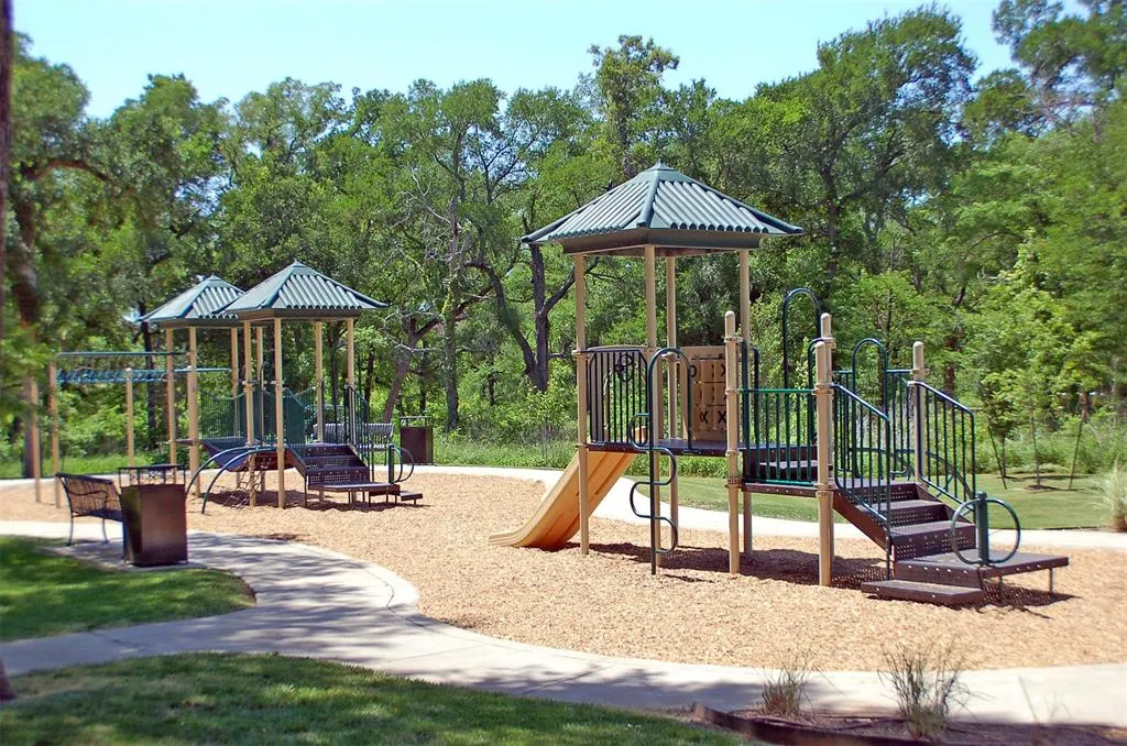 15470 Forest Haven Lane