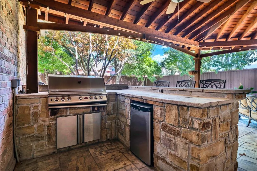 15470 Forest Haven Lane