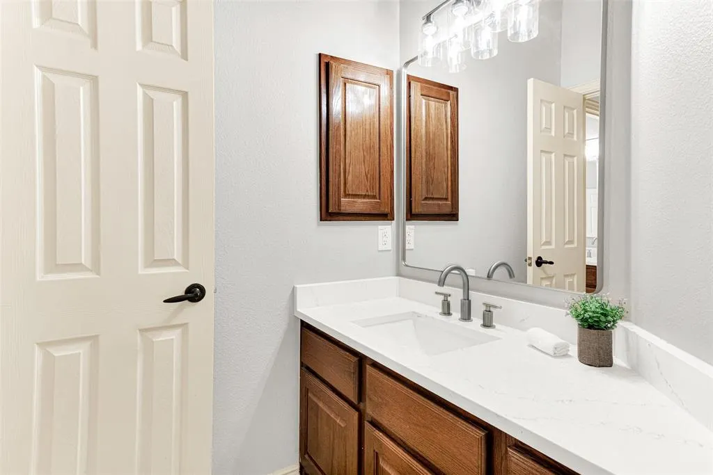 15470 Forest Haven Lane