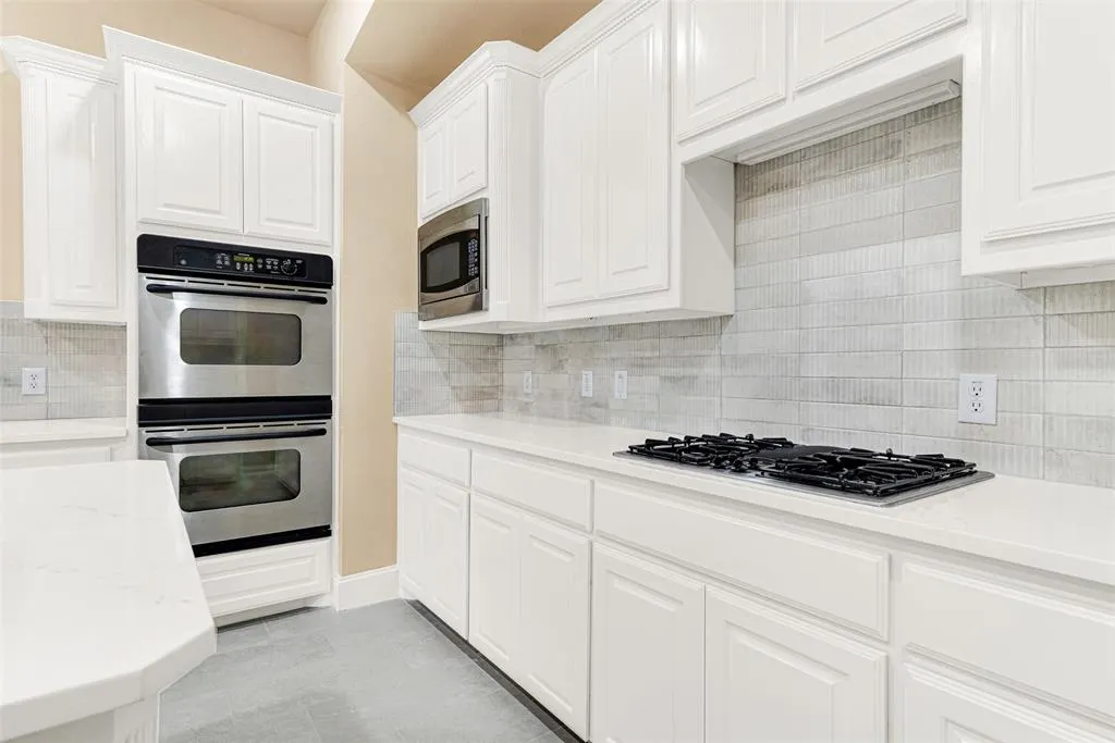 15470 Forest Haven Lane