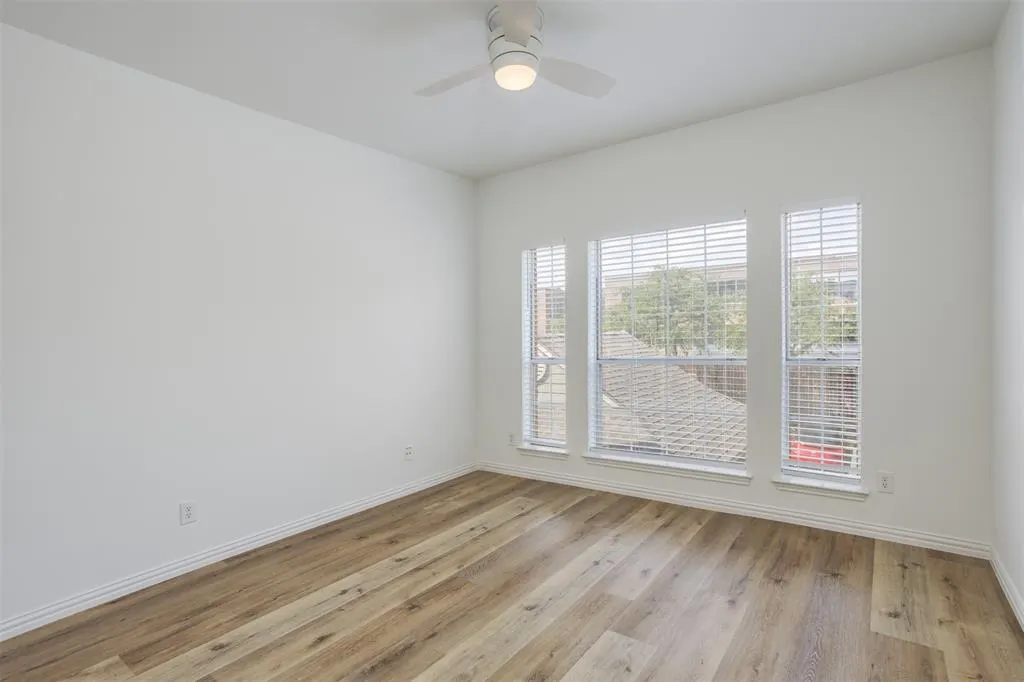12660 Hillcrest Road, #8201