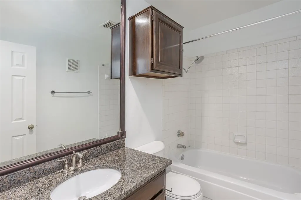 12660 Hillcrest Road, #8201
