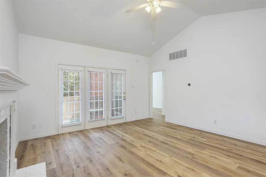 12660 Hillcrest Road, #8201