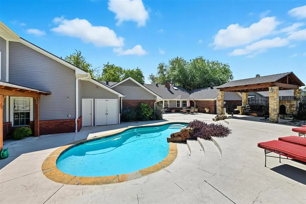 8479 Fair Oaks
