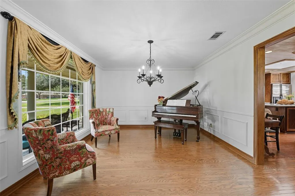 8479 Fair Oaks