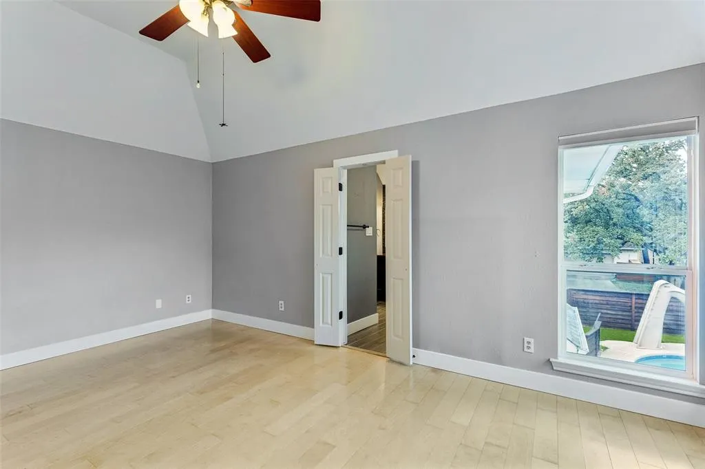 18545 Vista Del Sol