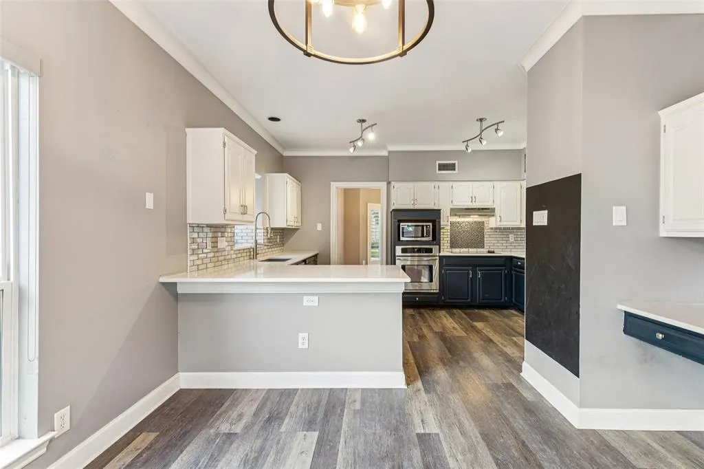 18545 Vista Del Sol