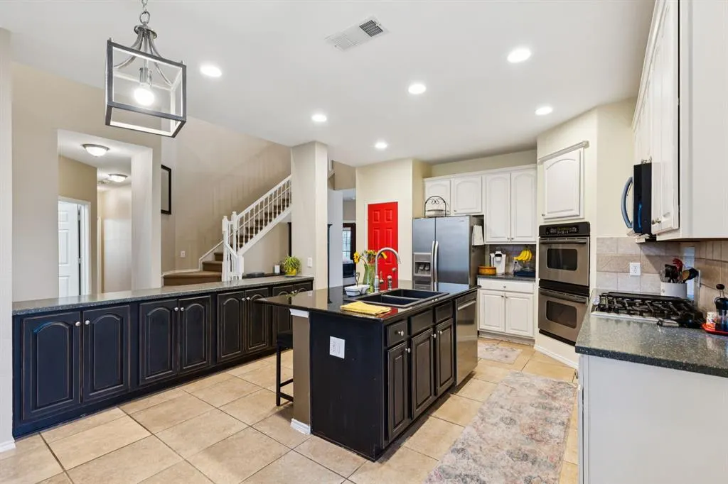 11001 Walden Court