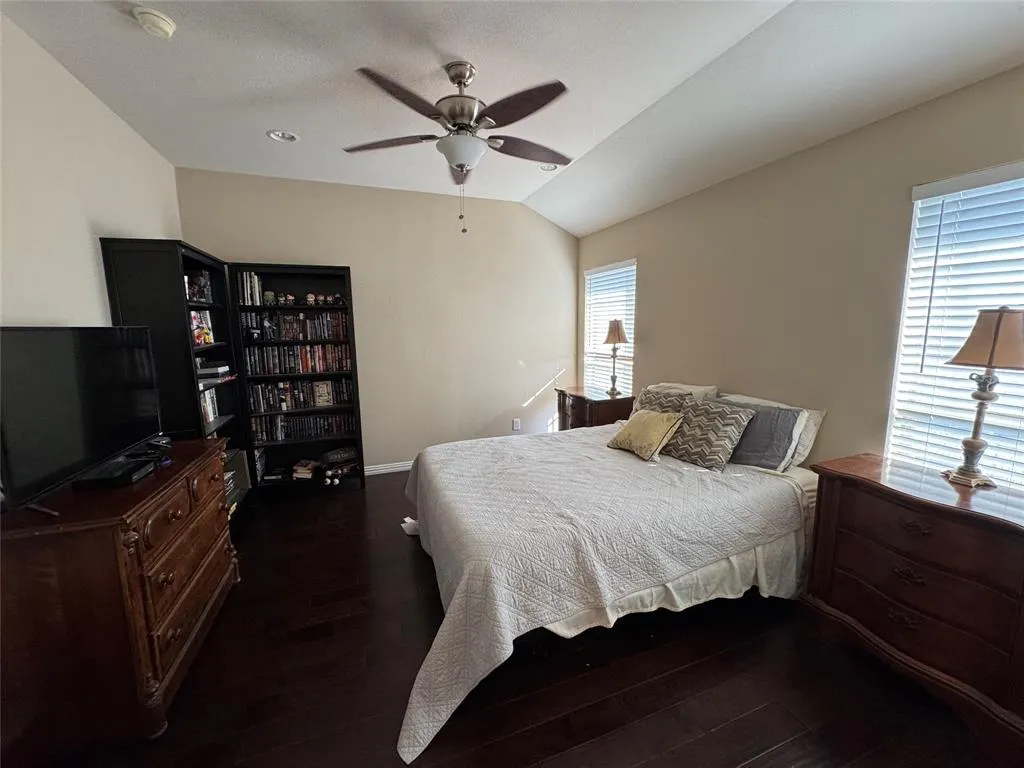 575 S Virginia Hills Drive, #105