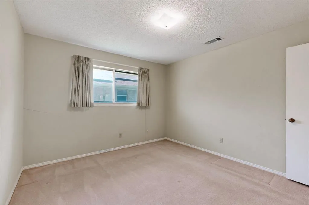 2417 Parkhaven Drive