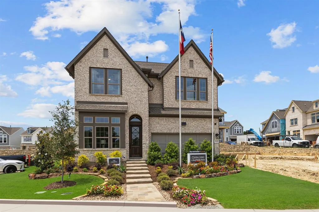 9141 Amilie Vue Lane