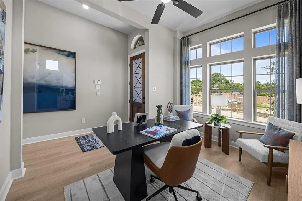 9141 Amilie Vue Lane
