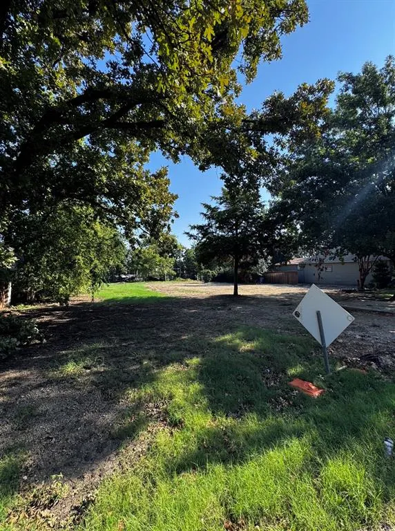 6868 pecan street