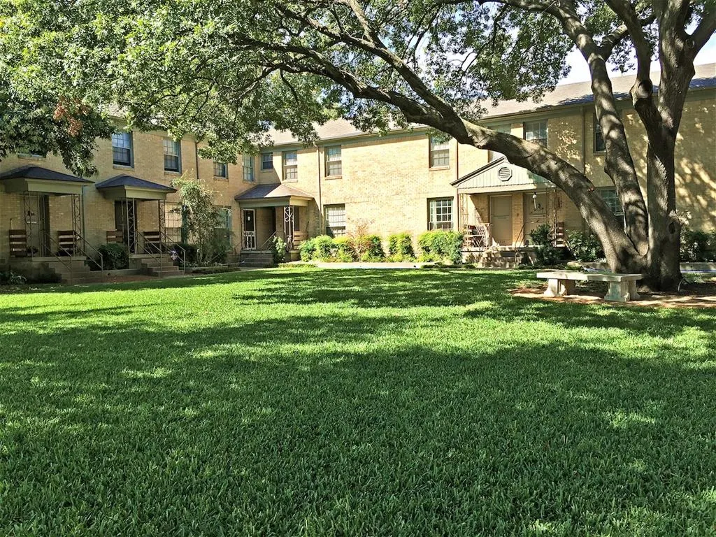 6015 Reiger Avenue, #6023