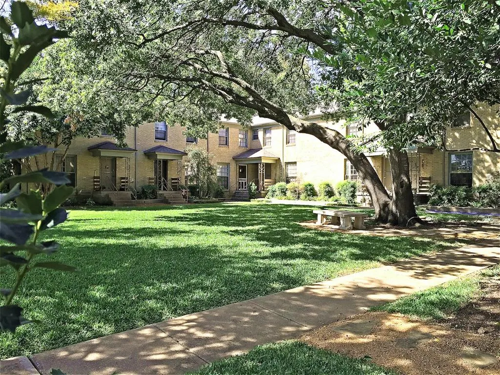 6015 Reiger Avenue, #6023