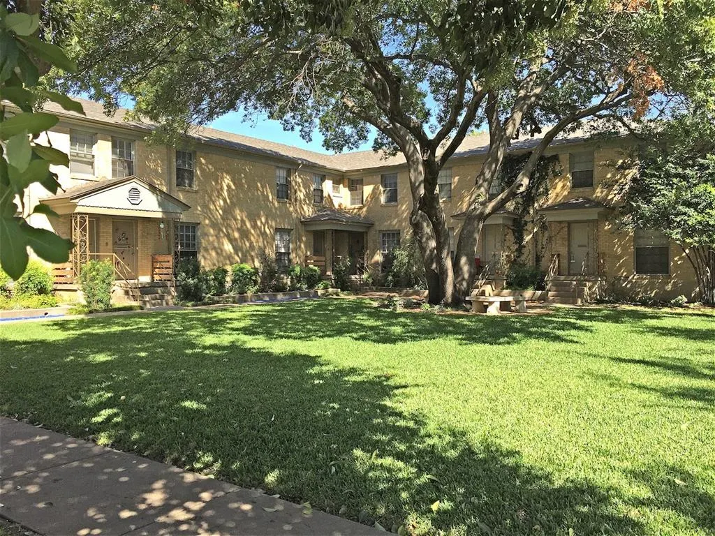 6015 Reiger Avenue, #6023