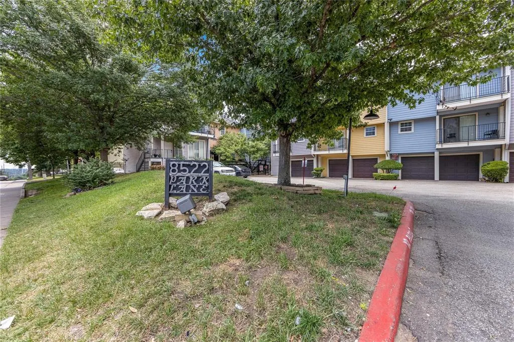 8522 Park Lane, #16