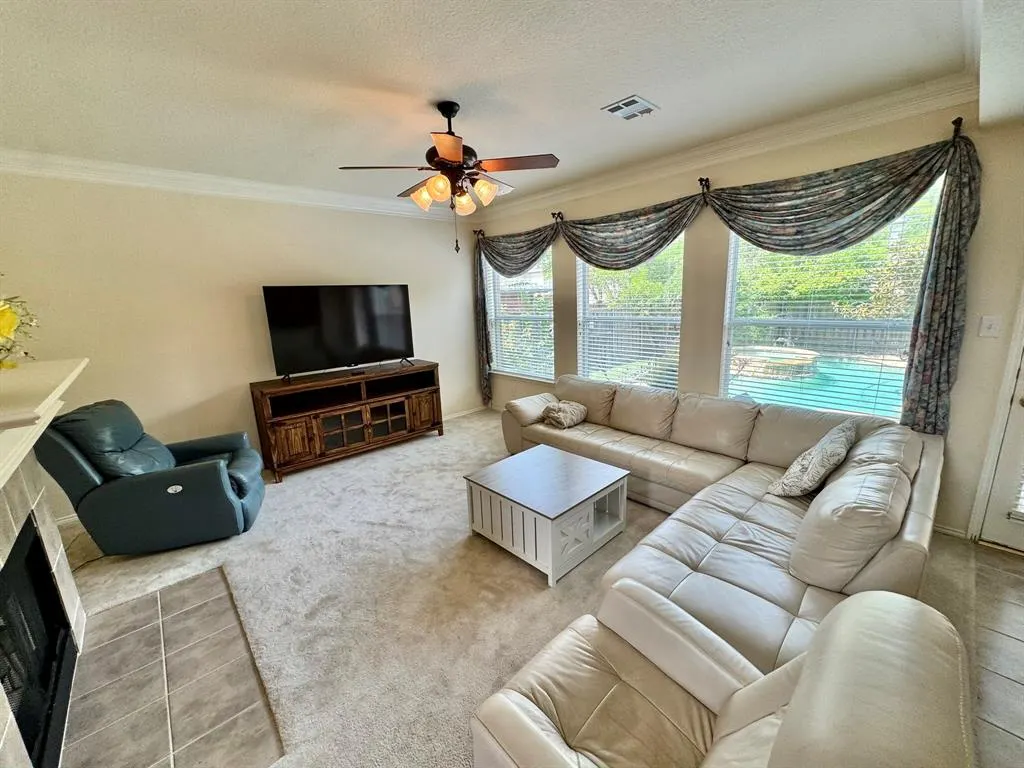 2429 Deer Horn Drive