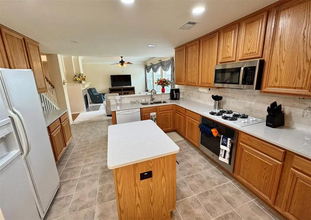 2429 Deer Horn Drive