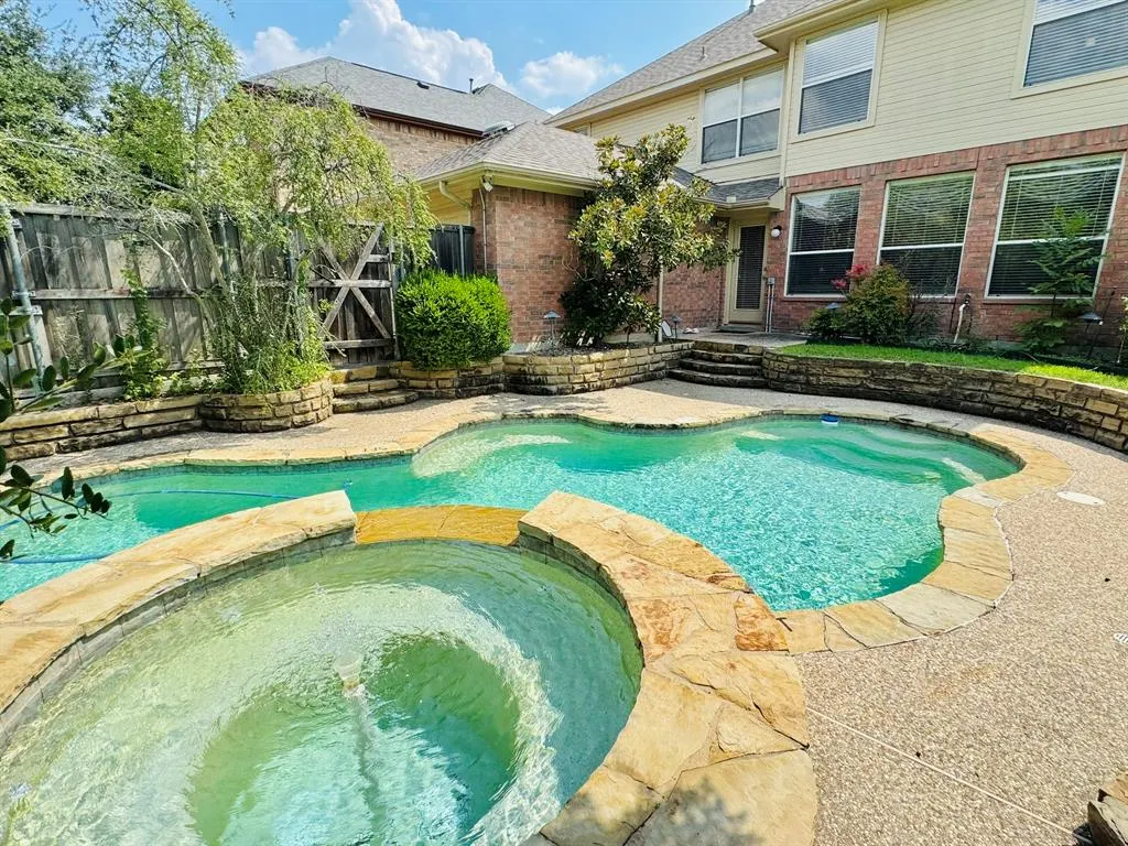 2429 Deer Horn Drive