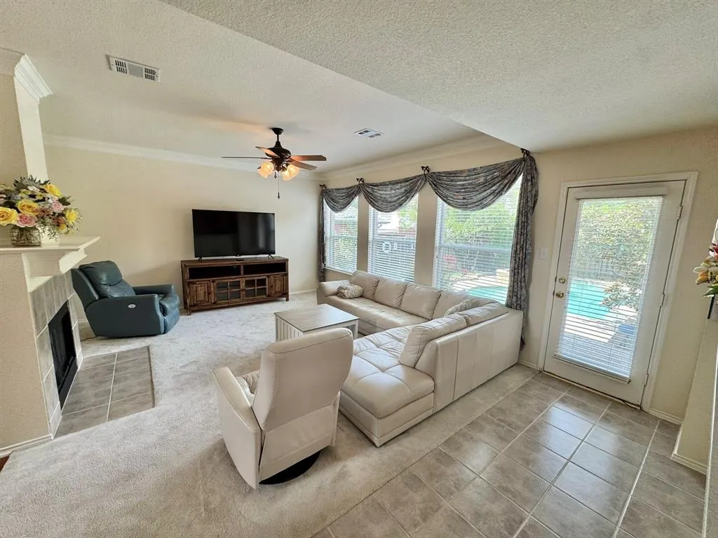 2429 Deer Horn Drive