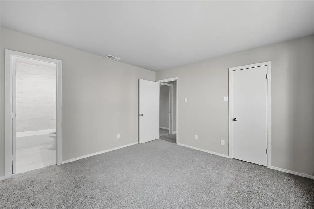 8110 Skillman Street, #1027