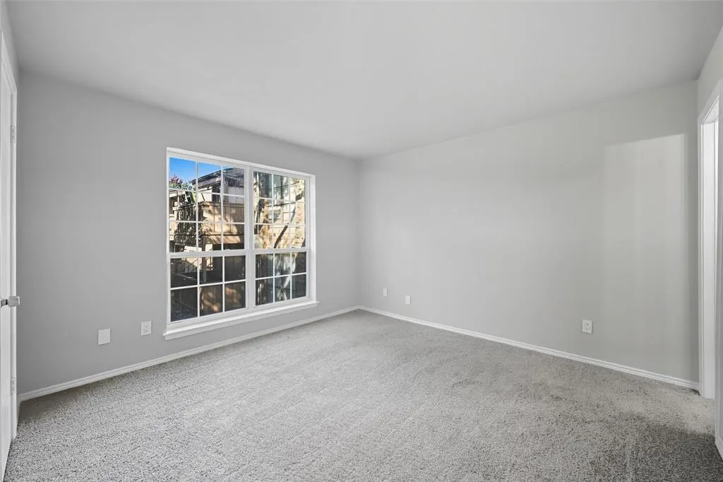 8110 Skillman Street, #1027
