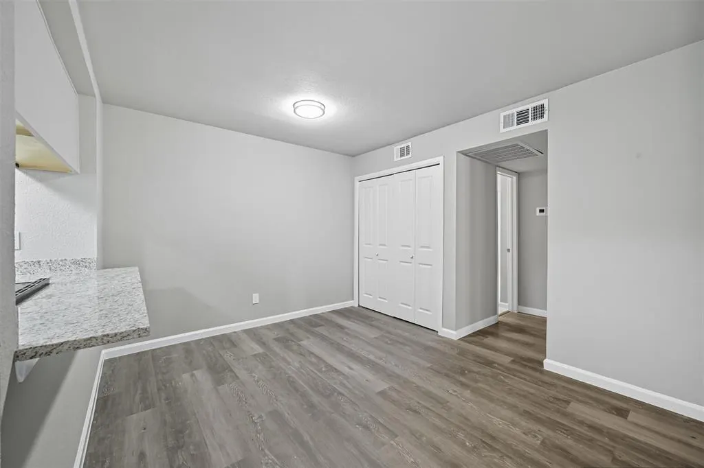 8110 Skillman Street, #1027