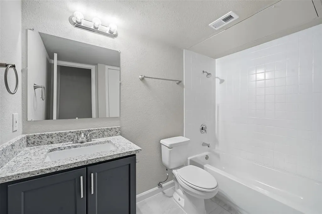 8110 Skillman Street, #1027