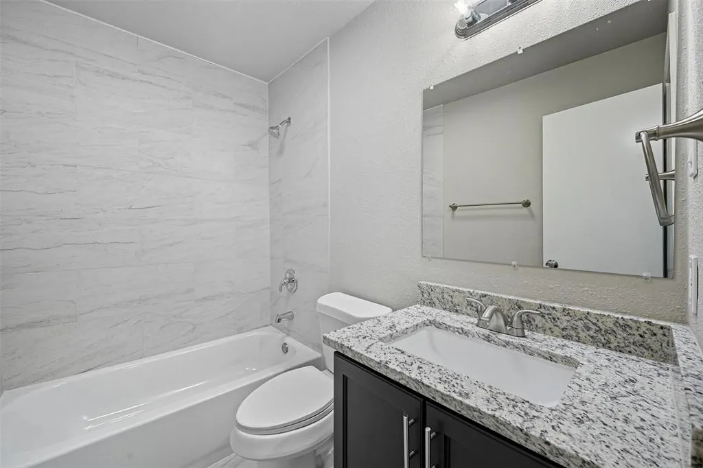 8110 Skillman Street, #1027