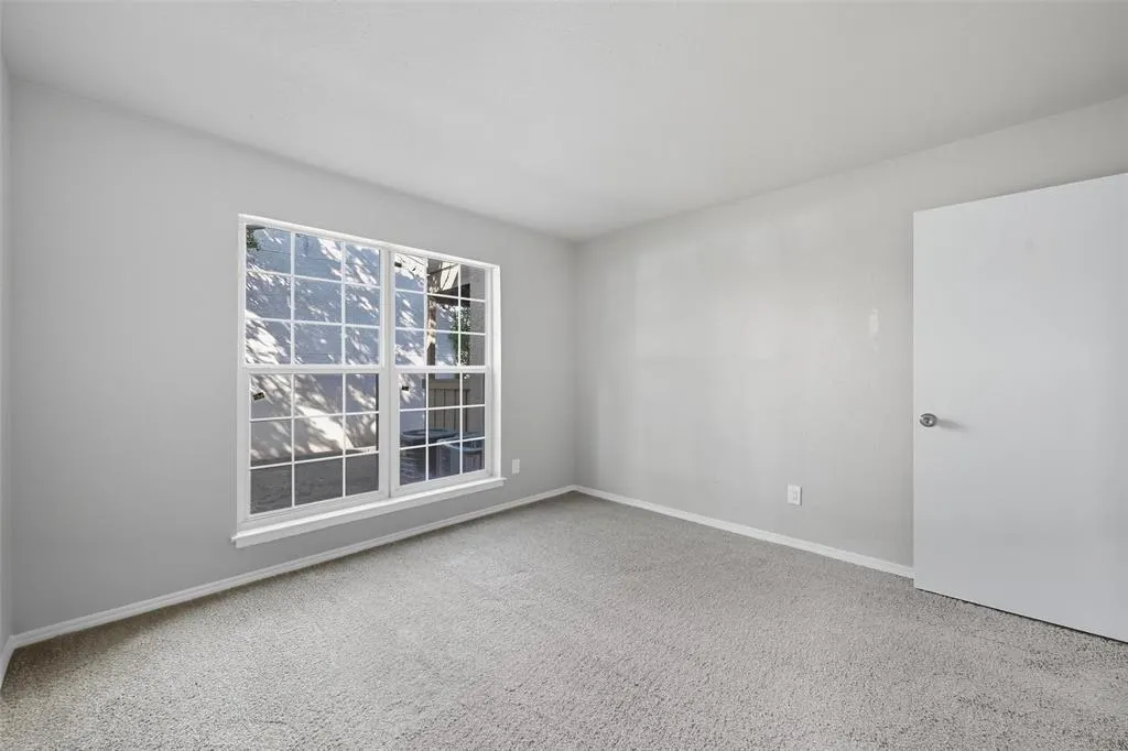8110 Skillman Street, #1027