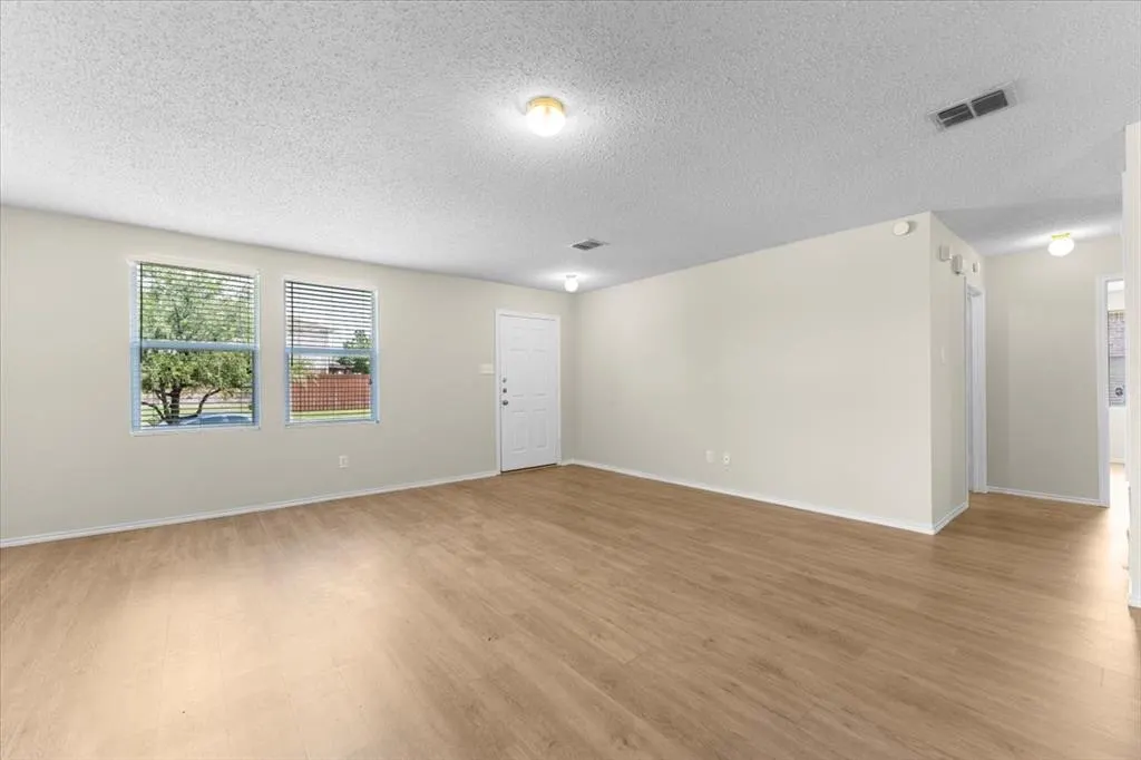2633 Salt Maker Way