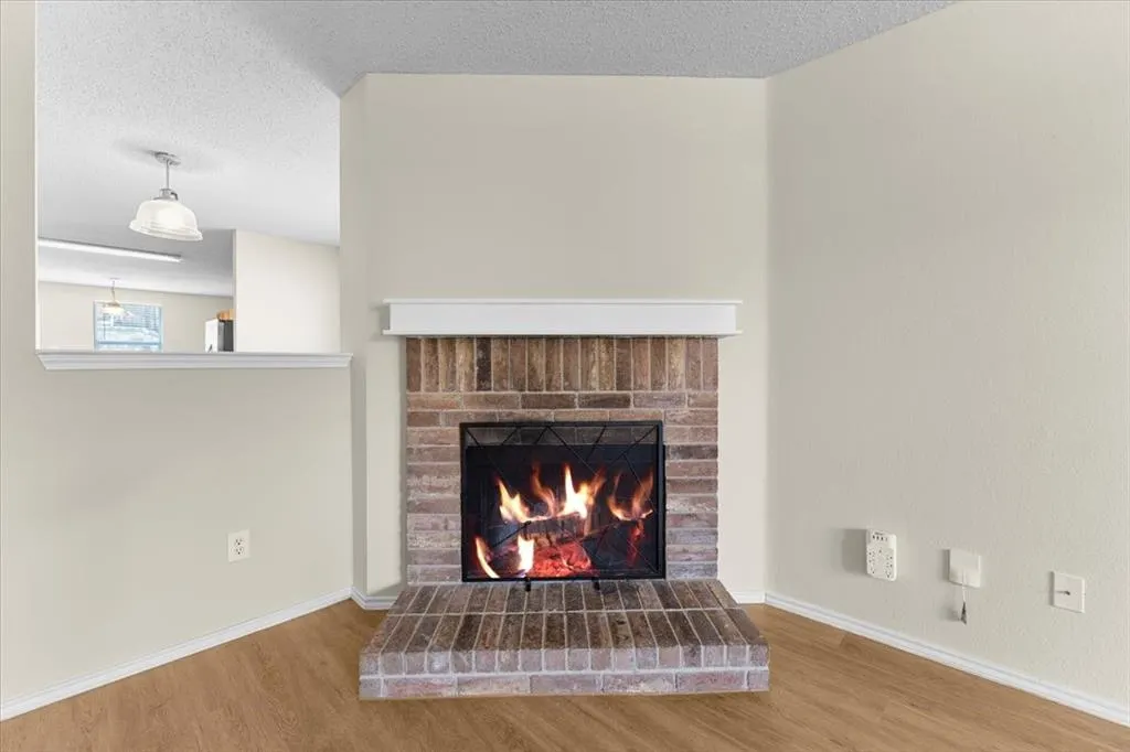 2633 Salt Maker Way