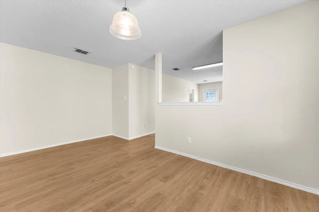 2633 Salt Maker Way