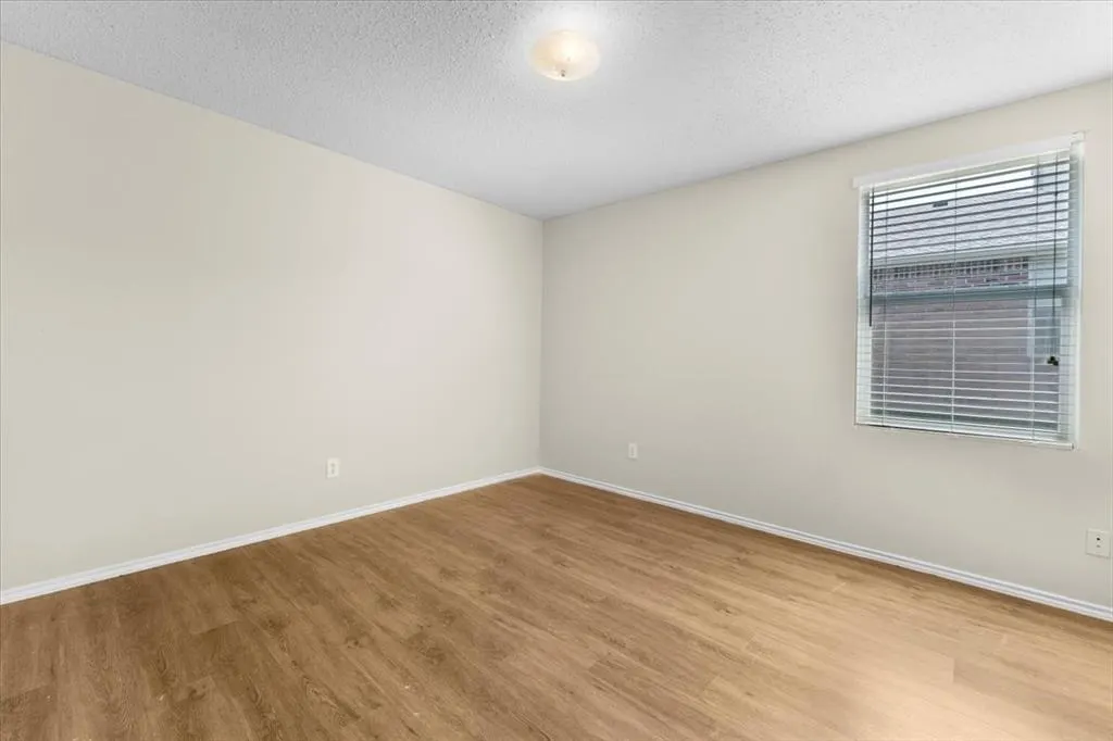 2633 Salt Maker Way