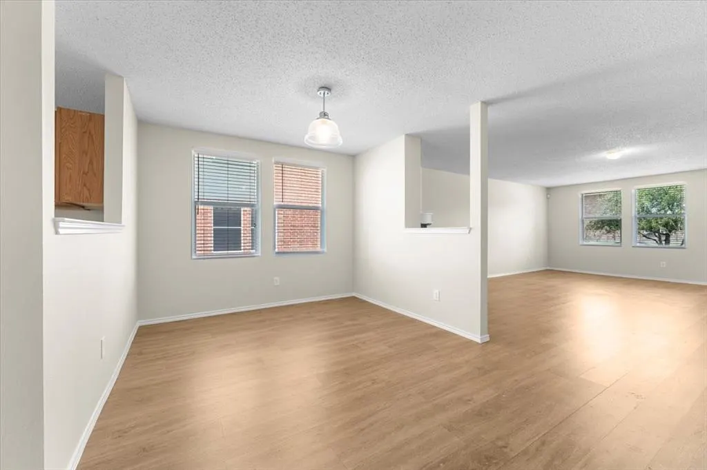 2633 Salt Maker Way