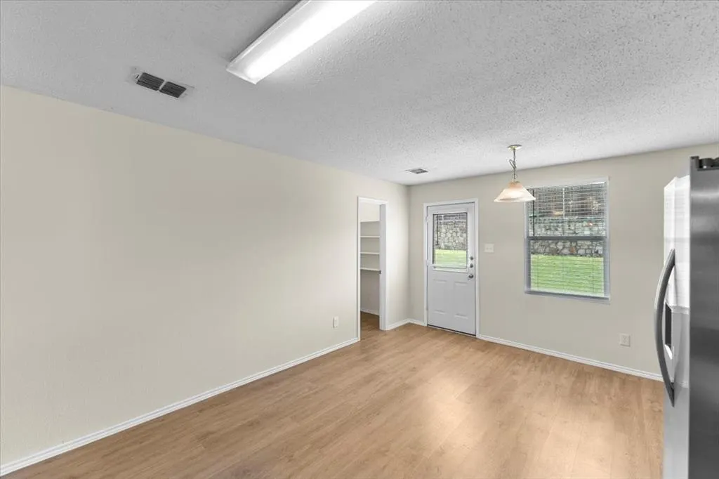 2633 Salt Maker Way